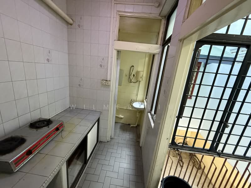 37A Truro Road, , 3 Bedrooms, 1,140 sqft, Apartment For Rent, by Wilmer Lim, 500242291 - Kitchen - PropertyGuru.com.sg
