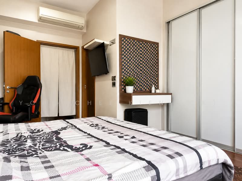 Luxus Hill Avenue, , 5 Bedrooms, 4,078 sqft, Terraced House For Rent, by Yong Chee Kien (CK), 500242306 - Bedroom - PropertyGuru.com.sg