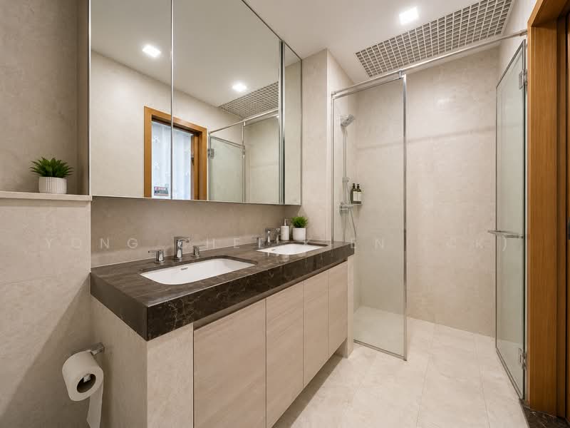 Luxus Hill Avenue, , 5 Bedrooms, 4,078 sqft, Terraced House For Rent, by Yong Chee Kien (CK), 500242306 - Bathroom - PropertyGuru.com.sg