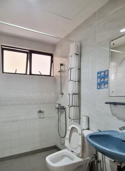 Bayshore Park, 50 Bayshore Road, Bedok / Upper East Coast, 2 Bedrooms, 800 sqft, Condominium For Rent, by Jeffrey Tay, 500242309 - Bathroom - PropertyGuru.com.sg