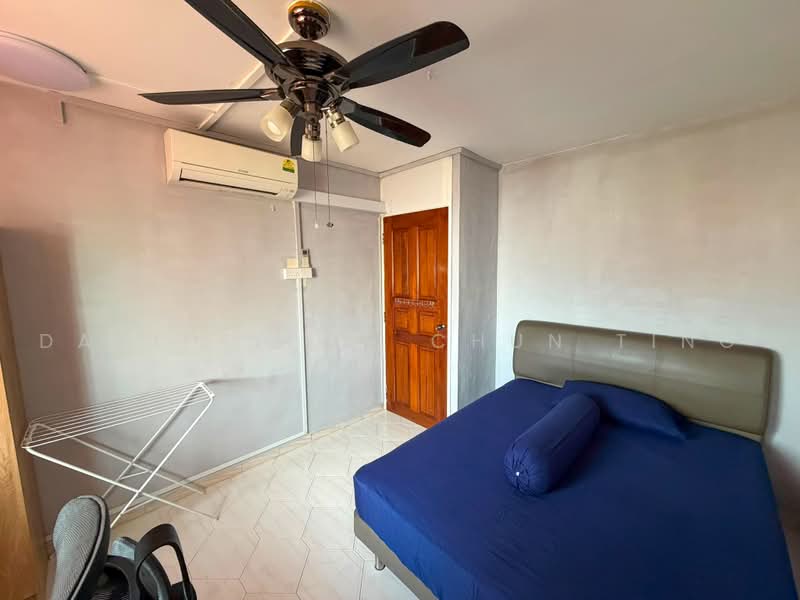 335 Woodlands Street 32, 335 Woodlands Street 32, Room Rental, 150 sqft, HDB Flat For Rent, by David Yeoh Chun Ting, 500242315 - Bedroom - PropertyGuru.com.sg