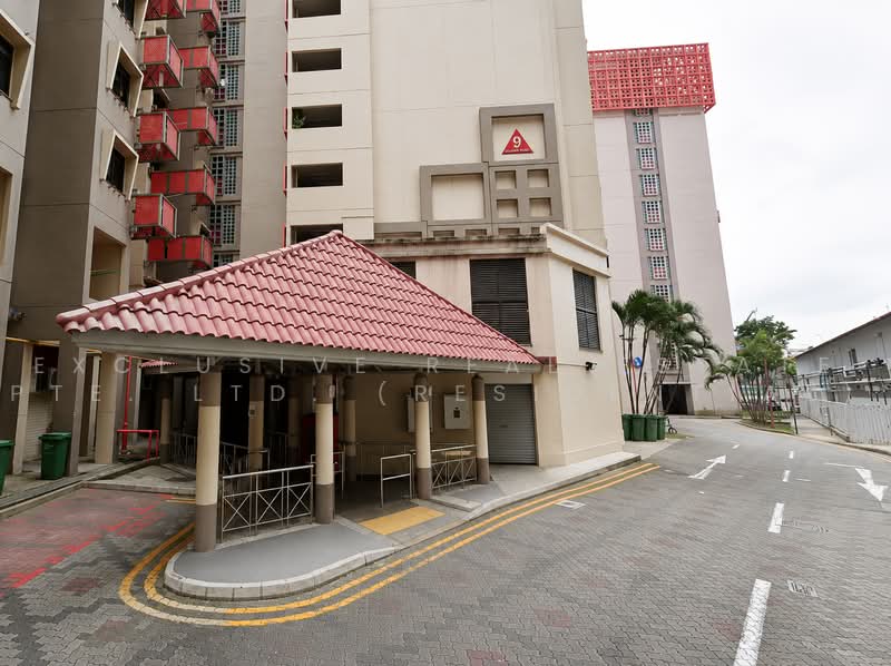 9 Selegie Road, 9 Selegie Road, 2 Bedrooms, 700 sqft, HDB Flat For Sale, by ARTHUR, 500242317 - Exterior - PropertyGuru.com.sg