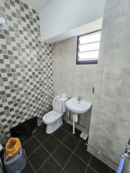 899A Tampines Street 81, 899A Tampines Street 81, 2 Bedrooms, 797 sqft, HDB Flat For Sale, by Ray Liu 刘丰瑞, 500242320 - PropertyGuru.com.sg