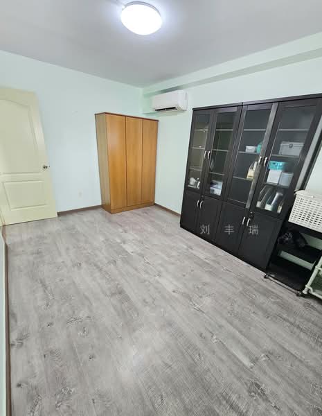 899A Tampines Street 81, 899A Tampines Street 81, 2 Bedrooms, 797 sqft, HDB Flat For Sale, by Ray Liu 刘丰瑞, 500242320 - PropertyGuru.com.sg