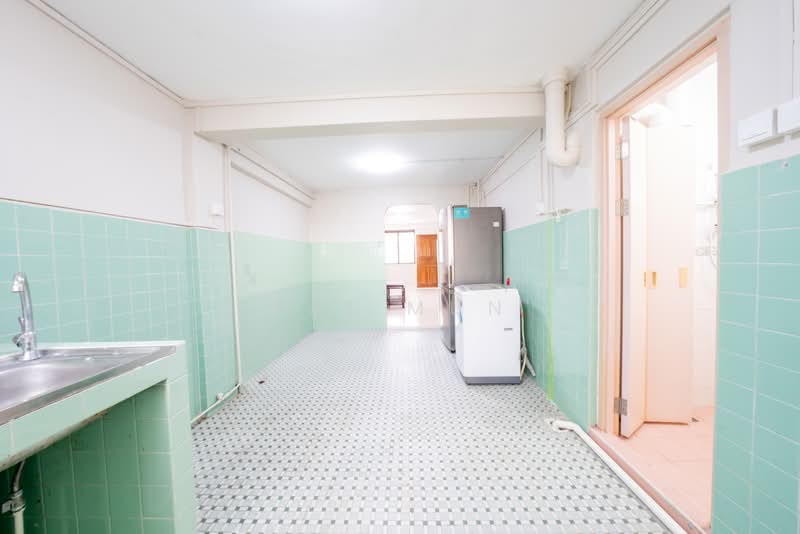 21 Chai Chee Road, 21 Chai Chee Road, 3 Bedrooms, 700 sqft, HDB Flat For Sale, by Kai Mun, 500242322 - Kitchen - PropertyGuru.com.sg
