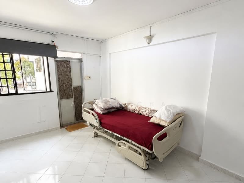 686 Hougang Street 61, 686 Hougang Street 61, Hougang / Punggol / Sengkang, 3 Bedrooms, 936 sqft, HDB Flat For Sale, by Amy Recha, 500242325 - Bedroom - PropertyGuru.com.sg