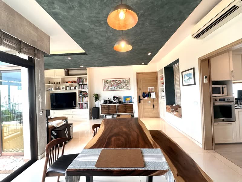 Varsity Park Condominium, 22 West Coast Road, 3 Bedrooms, 2,271 sqft, Condominium For Sale, by Louis Tay, 500242331 - PropertyGuru.com.sg