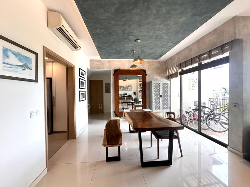 Varsity Park Condominium, 22 West Coast Road, 3 Bedrooms, 2,271 sqft, Condominium For Sale, by Louis Tay, 500242331 - PropertyGuru.com.sg