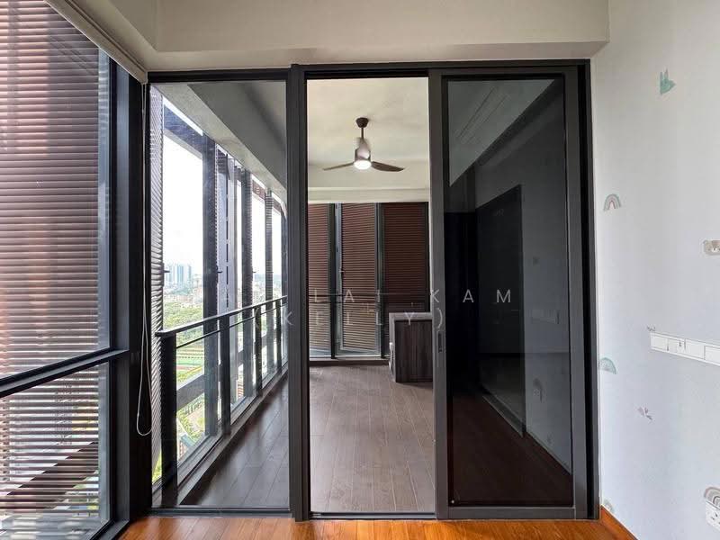 The Hillier, 6 Hillview Rise, 2 Bedrooms, 840 sqft, Condominium For Rent, by Mak Lai Kam (Kelly), 500242336 - Balcony - PropertyGuru.com.sg