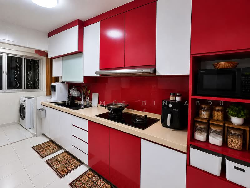 463C Sembawang Drive, 463C Sembawang Drive, 3 Bedrooms, 999 sqft, HDB Flat For Sale, by Noor Hermie Bin Abdul Malek, 500242341 - Kitchen - PropertyGuru.com.sg