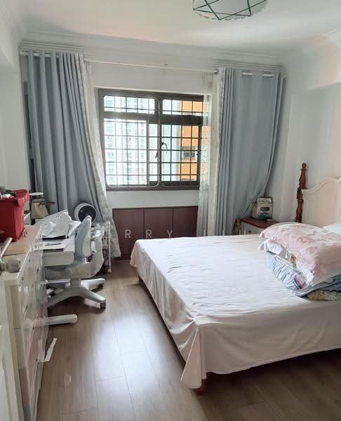 681B Jurong West Central 1, 681B Jurong West Central 1, Boon Lay / Jurong / Tuas, 3 Bedrooms, 1,227 sqft, HDB Flat For Sale, by Jerry Liu, 500242342 - Bedroom - PropertyGuru.com.sg