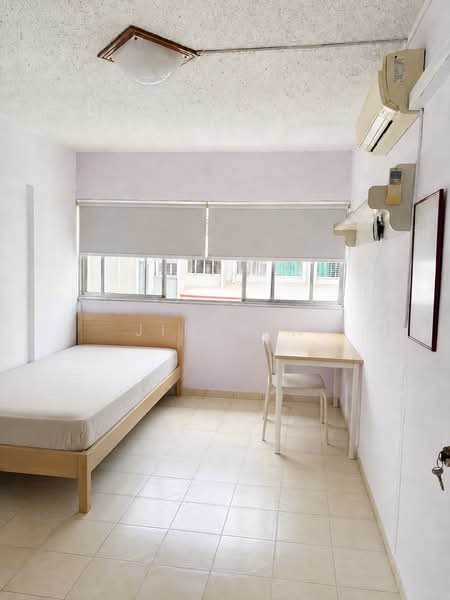 143 Tampines Street 12, 143 Tampines Street 12, Room Rental, 100 sqft, HDB Flat For Rent, by Jim Tan, 500242346 - Bedroom - PropertyGuru.com.sg