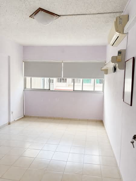 143 Tampines Street 12, 143 Tampines Street 12, Room Rental, 100 sqft, HDB Flat For Rent, by Jim Tan, 500242346 - Interior - PropertyGuru.com.sg