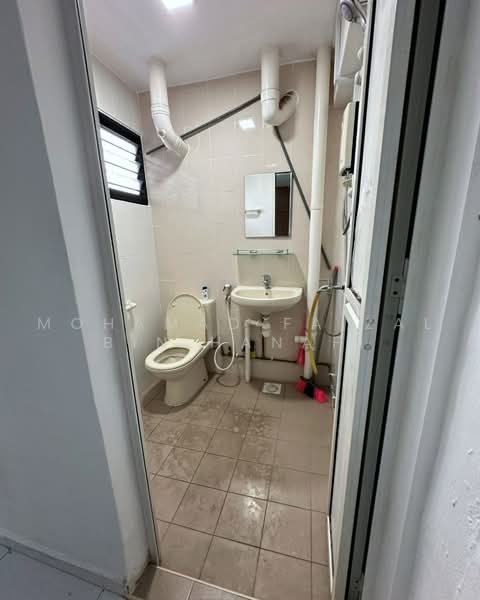 527 Jurong West Street 52, 527 Jurong West Street 52, 2 Bedrooms, 721 sqft, HDB Flat For Sale, by Mohamad Faizal Bin Hanafi, 500242351 - PropertyGuru.com.sg