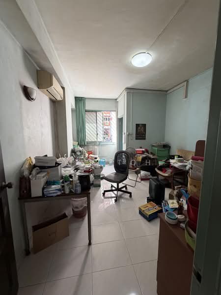 431 Choa Chu Kang Avenue 4, 431 Choa Chu Kang Avenue 4, Dairy Farm / Bukit Panjang / Choa Chu Kang, 3 Bedrooms, 117 sqft, HDB Flat For Sale, by Aro Toh, 500242355 - Living Room - PropertyGuru.com.sg