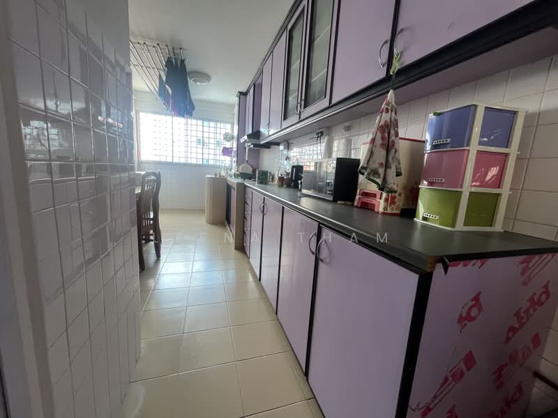 404 Yishun Avenue 6, 404 Yishun Avenue 6, Sembawang / Yishun, 3 Bedrooms, 904 sqft, HDB Flat For Sale, by Leena Tham, 500242356 - Kitchen - PropertyGuru.com.sg