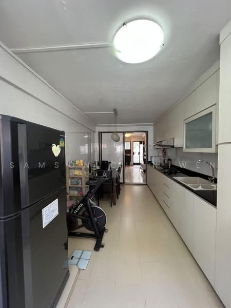 124 Ang Mo Kio Avenue 6, 124 Ang Mo Kio Avenue 6, 2 Bedrooms, 721 sqft, HDB Flat For Sale, by Samson Chin Wen Yang, 500242362 - Kitchen - PropertyGuru.com.sg
