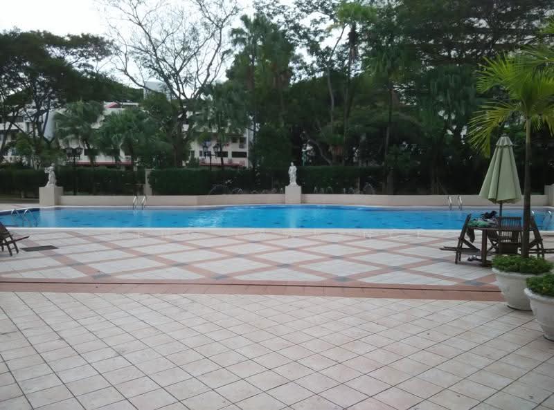 Cavendish Park, 20 Pine Grove, 2 Bedrooms, 958 sqft, Condominium For Sale, by Heng Lawrence, 500242366 - Pool - PropertyGuru.com.sg