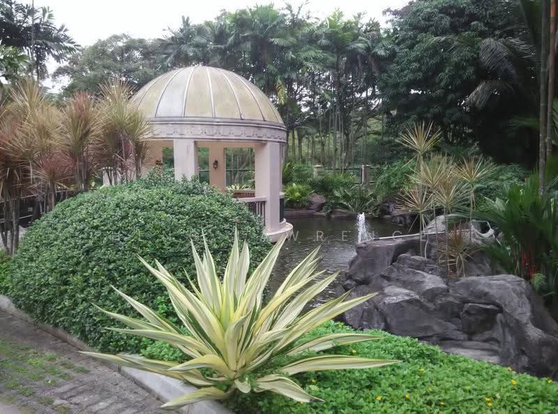 Cavendish Park, 20 Pine Grove, 2 Bedrooms, 958 sqft, Condominium For Sale, by Heng Lawrence, 500242366 - Garden - PropertyGuru.com.sg