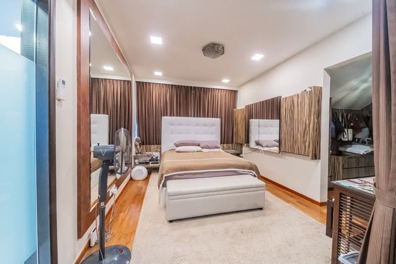 Serangoon Garden Spacious Semi D, Hougang / Punggol / Sengkang, 6 Bedrooms, 4,580 sqft, Semi-Detached House For Sale, by Vincent Tay, 500242368 - Bedroom - PropertyGuru.com.sg