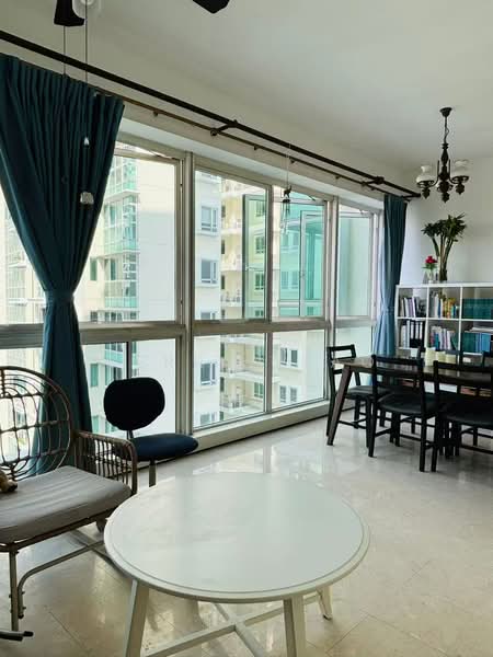 Goldenhill Park Condo, 60 Mei Hwan Drive, 3 Bedrooms, 1,334 sqft, Condominium For Rent, by Kerry Liao, 500242373 - Living Room - PropertyGuru.com.sg