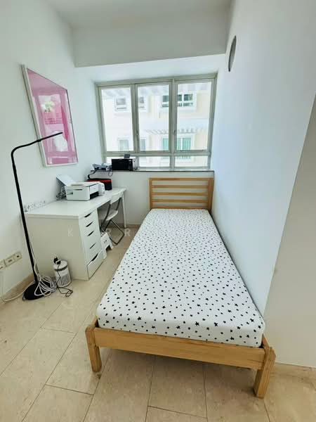 Goldenhill Park Condo, 60 Mei Hwan Drive, 3 Bedrooms, 1,334 sqft, Condominium For Rent, by Kerry Liao, 500242373 - Bedroom - PropertyGuru.com.sg