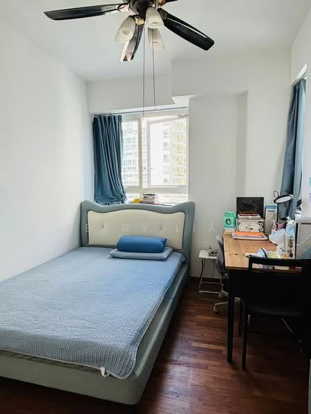 Goldenhill Park Condo, 60 Mei Hwan Drive, 3 Bedrooms, 1,334 sqft, Condominium For Rent, by Kerry Liao, 500242373 - Bedroom - PropertyGuru.com.sg