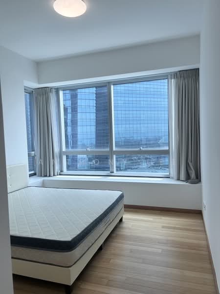 Marina Bay Residences, 18 Marina Boulevard, 2 Bedrooms, 1,055 sqft, Condominium For Rent, by Anthony Lee, 500242375 - Bedroom - PropertyGuru.com.sg