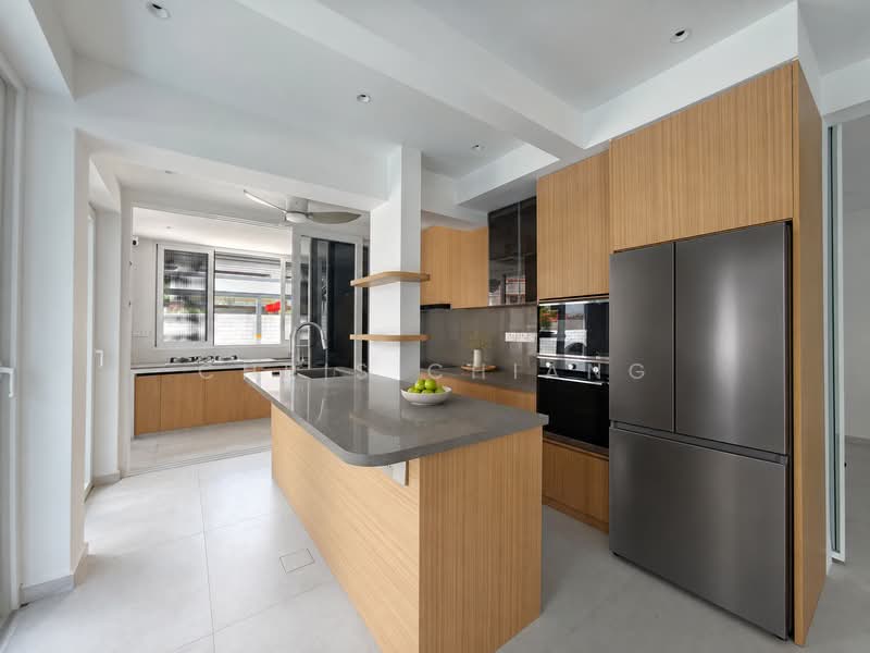 Serangoon Garden Estate, Brighton Estate, 6 Bedrooms, 6,000 sqft, Semi-Detached House For Rent, by Chris Chiang, 500242381 - Kitchen - PropertyGuru.com.sg