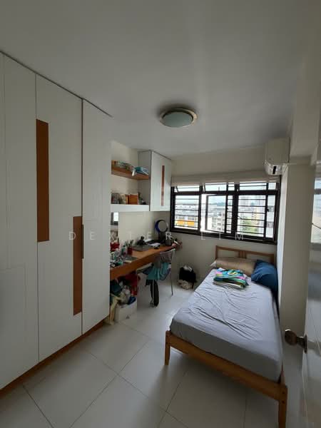 118D Jalan Membina, 118D Jalan Membina, 3 Bedrooms, 990 sqft, HDB Flat For Rent, by Dexter Lim, 500242396 - Bedroom - PropertyGuru.com.sg