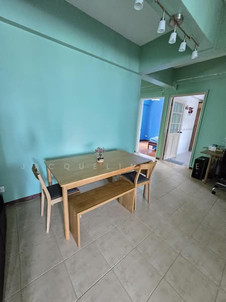 Hong Heng Mansions, 58 Sembawang Road, 3 Bedrooms, 1,302 sqft, Apartment For Rent, by Jacqueline Lee, 500242404 - Dining Room - PropertyGuru.com.sg