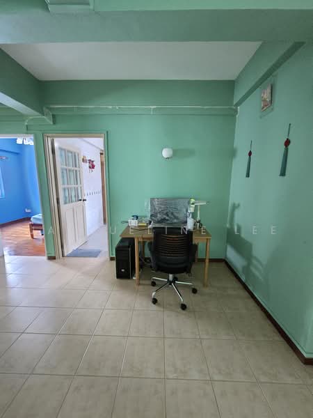 Hong Heng Mansions, 58 Sembawang Road, 3 Bedrooms, 1,302 sqft, Apartment For Rent, by Jacqueline Lee, 500242404 - Study - PropertyGuru.com.sg