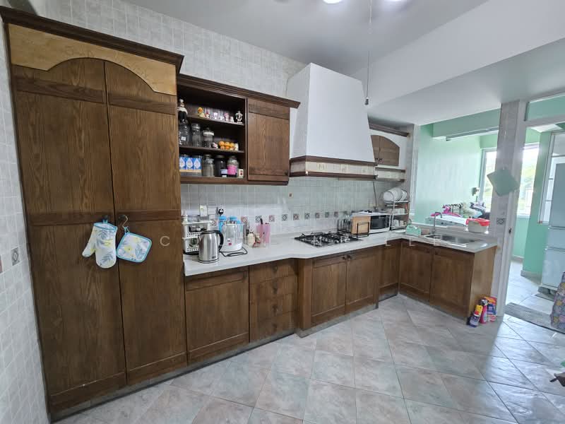 Hong Heng Mansions, 58 Sembawang Road, 3 Bedrooms, 1,302 sqft, Apartment For Rent, by Jacqueline Lee, 500242404 - Kitchen - PropertyGuru.com.sg