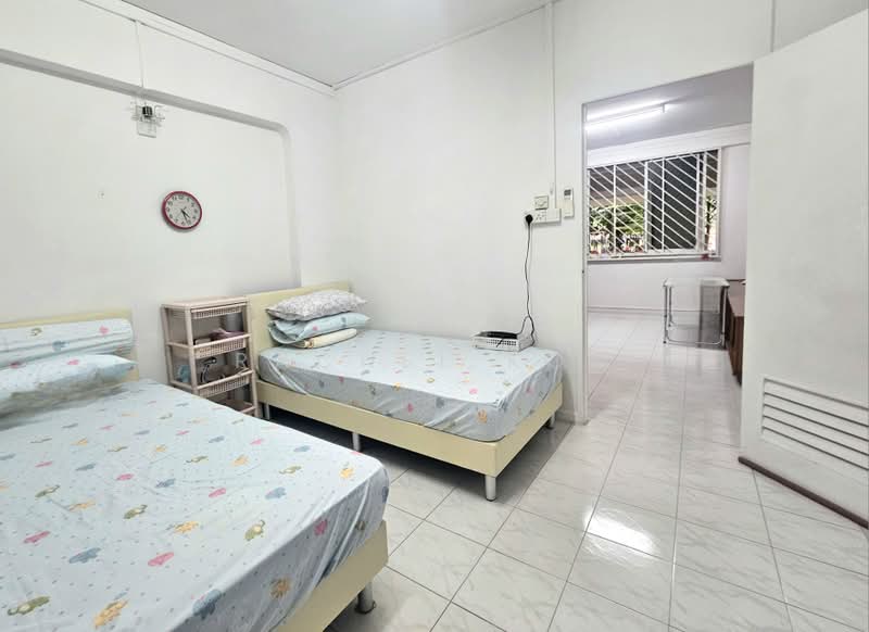 835 Yishun Street 81, 835 Yishun Street 81, Sembawang / Yishun, 3 Bedrooms, 1,162 sqft, HDB Flat For Sale, by Rachel Koo, 500242408 - Bedroom - PropertyGuru.com.sg