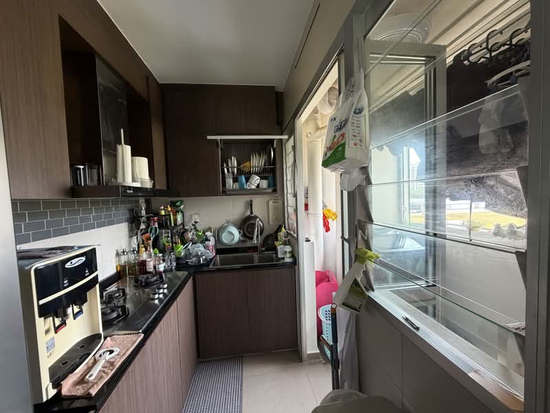 109A Canberra Walk, 109A Canberra Walk, 2 Bedrooms, 743 sqft, HDB Flat For Sale, by Khair Cheng, 500242416 - Kitchen - PropertyGuru.com.sg