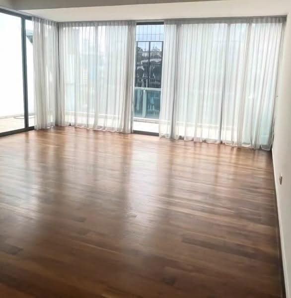 Watermark Robertson Quay, 3 Rodyk Street, 3 Bedrooms, 2,056 sqft, Apartment For Sale, by Jude Teem, 500242422 - Living Room - PropertyGuru.com.sg