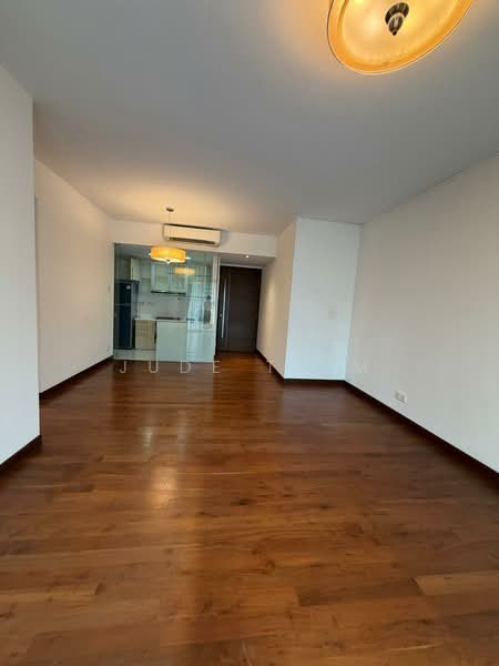 Watermark Robertson Quay, 3 Rodyk Street, 3 Bedrooms, 2,056 sqft, Apartment For Sale, by Jude Teem, 500242422 - Living Room - PropertyGuru.com.sg
