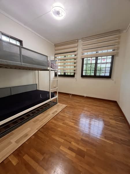 955 Hougang Avenue 9, 955 Hougang Avenue 9, Hougang / Punggol / Sengkang, 3 Bedrooms, 1,249 sqft, HDB Flat For Sale, by Lim Y X, 500242436 - Bedroom - PropertyGuru.com.sg