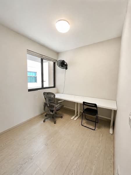 The Terrace, 82 Edgedale Plains, 4 Bedrooms, 1,442 sqft, Condominium For Rent, by Jake Tay, 500242440 - Study - PropertyGuru.com.sg