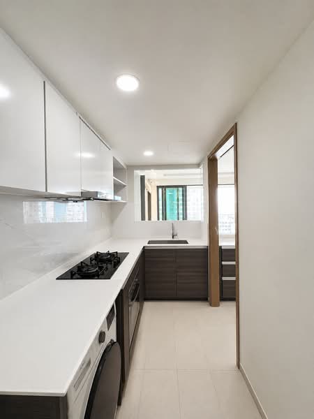 The Terrace, 82 Edgedale Plains, 4 Bedrooms, 1,442 sqft, Condominium For Rent, by Jake Tay, 500242440 - Kitchen - PropertyGuru.com.sg