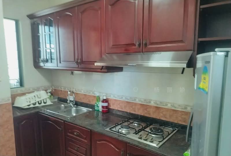 Tanglin Regency, 381 Tanglin Road, 2 Bedrooms, 883 sqft, Condominium For Rent, by Anthea Yeo 杨丽娇, 500242442 - Kitchen - PropertyGuru.com.sg