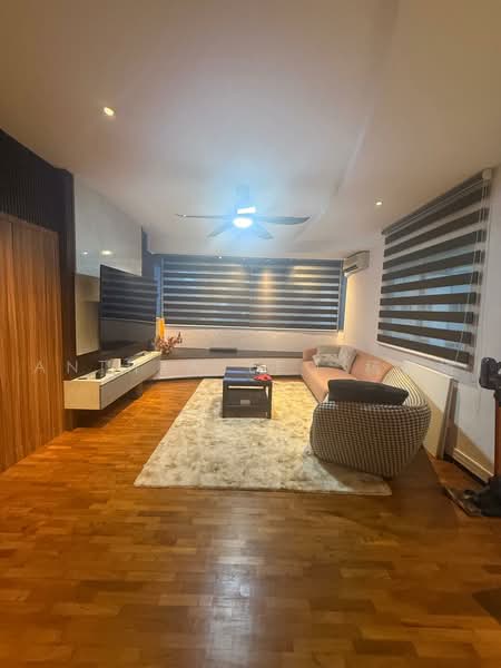 Novena Hill, 33B Jalan Novena, 2 Bedrooms, 710 sqft, Apartment For Sale, by Anthea Yeo 杨丽娇, 500242445 - Living Room - PropertyGuru.com.sg
