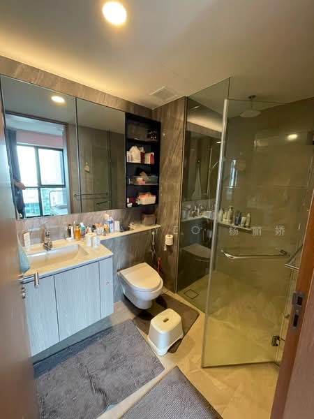 Whistler Grand, 107 West Coast Vale, 3 Bedrooms, 764 sqft, Condominium For Rent, by Anthea Yeo 杨丽娇, 500242449 - Bathroom - PropertyGuru.com.sg
