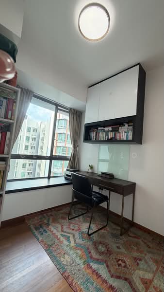 Double Bay Residences, 19B Simei Street 4, 3 Bedrooms, 1,270 sqft, Condominium For Sale, by Cecilia Yeo, 500242450 - Bedroom - PropertyGuru.com.sg