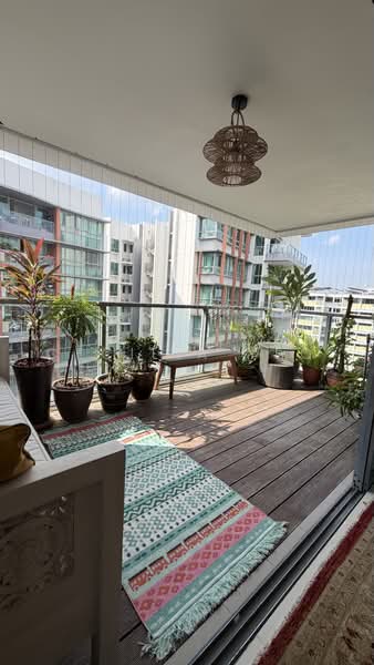 Double Bay Residences, 19B Simei Street 4, 3 Bedrooms, 1,270 sqft, Condominium For Sale, by Cecilia Yeo, 500242450 - Balcony - PropertyGuru.com.sg