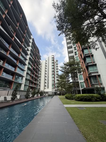 Double Bay Residences, 19B Simei Street 4, 3 Bedrooms, 1,270 sqft, Condominium For Sale, by Cecilia Yeo, 500242450 - Exterior - PropertyGuru.com.sg