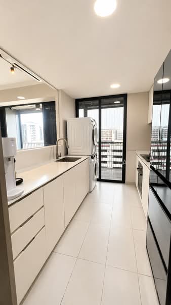 Bellewaters, 11 Anchorvale Crescent, 3 Bedrooms, 1,066 sqft, Executive Condominium For Sale, by Rachel Yap, 500242451 - Kitchen - PropertyGuru.com.sg