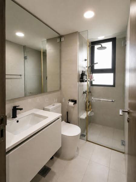 Bellewaters, 11 Anchorvale Crescent, 3 Bedrooms, 1,066 sqft, Executive Condominium For Sale, by Rachel Yap, 500242451 - Bathroom - PropertyGuru.com.sg