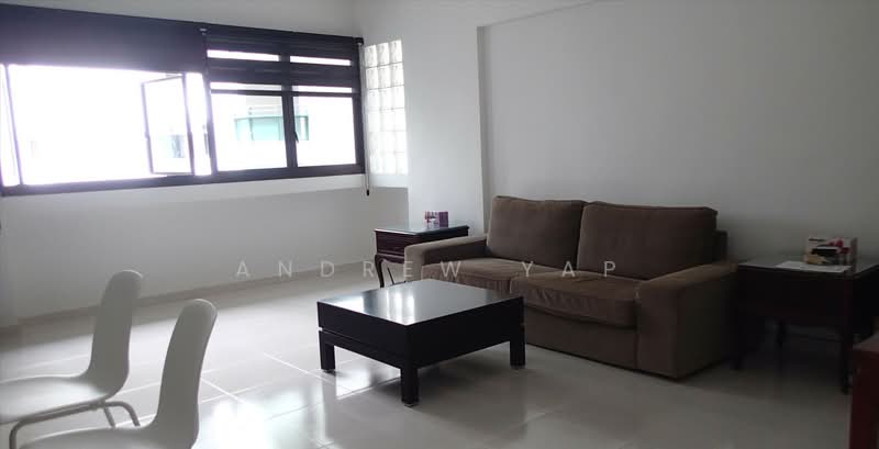 684B Choa Chu Kang Crescent, 684B Choa Chu Kang Crescent, Dairy Farm / Bukit Panjang / Choa Chu Kang, 3 Bedrooms, 1,184 sqft, HDB Flat For Sale, by Andrew Yap, 500242470 - Living Room - PropertyGuru.com.sg