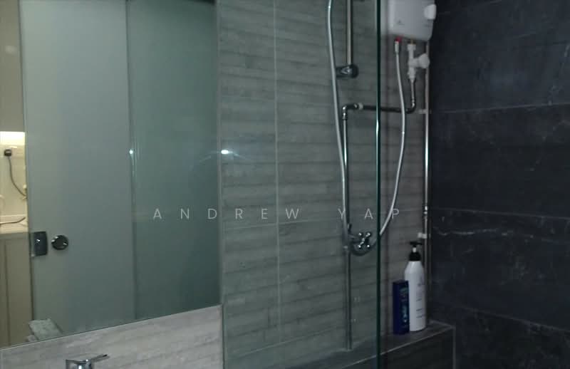 684B Choa Chu Kang Crescent, 684B Choa Chu Kang Crescent, Dairy Farm / Bukit Panjang / Choa Chu Kang, 3 Bedrooms, 1,184 sqft, HDB Flat For Sale, by Andrew Yap, 500242470 - Bathroom - PropertyGuru.com.sg